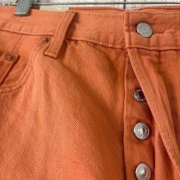 Levis Womens Orange Denim Shorts size 33 - Picture 4 of 11